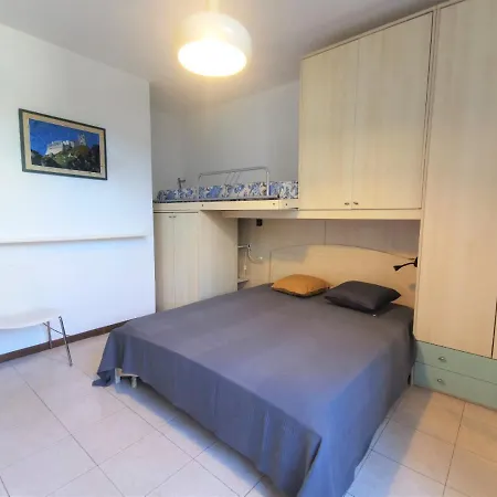 Bilocale Isa Apartman *